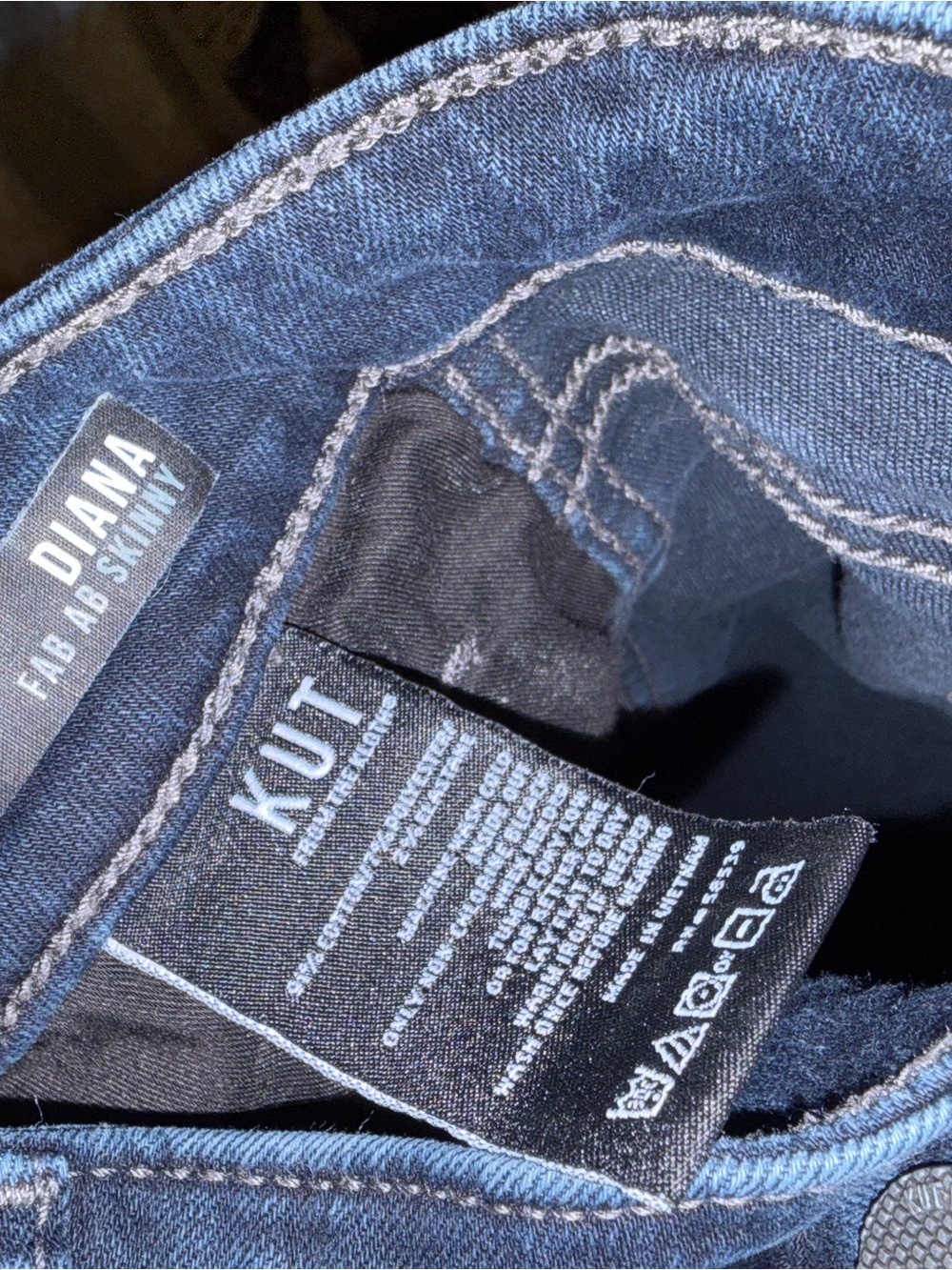 Kut from the Kloth Dark Blue Diana Fab Ab Skinny Jeans high rise nice! Size 16 - Picture 8 of 14